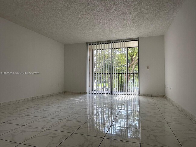 Photo - 8420 SW 133rd Avenue Rd Unit 317