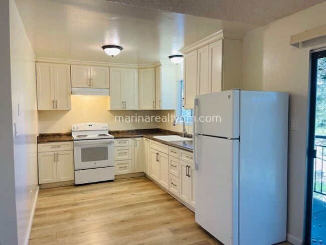Photo - 1488-1494 Valle Vista Ave Unit 1494 Valle Vista Ave