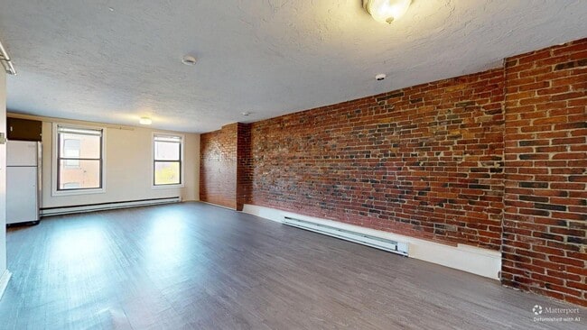 Photo - 151-153 Meridian Street Unit 3