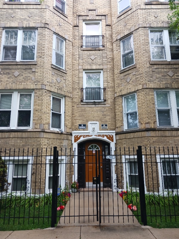 Building Photo - 608-610 N Spaulding Ave Rental