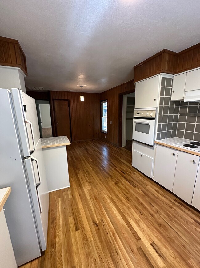 Cocina/comedor - 1213 Lindsey Street