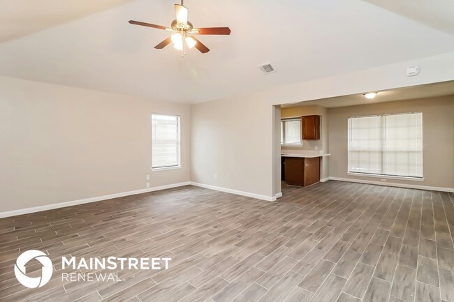 Photo - 1104 Chapel Hill Dr