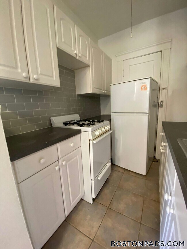 Photo - 121 Park Dr Unidad 14