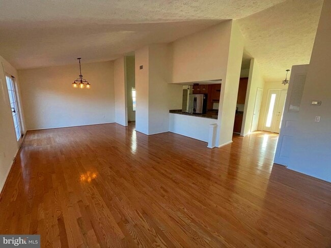 Photo - 10293 Woodmont Ct