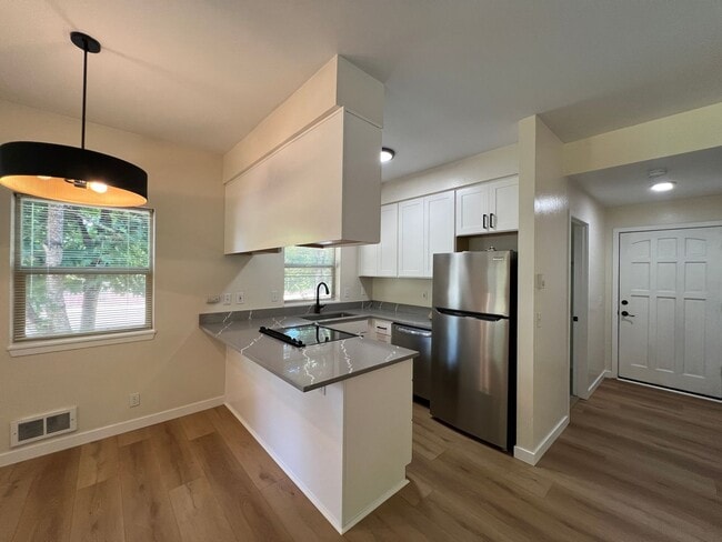 Photo - Ash Creek 409 Unit 411