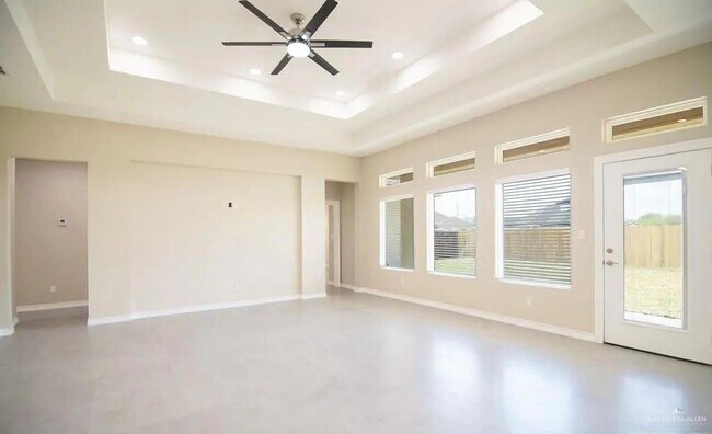 Photo - 20 Barbwire Ln