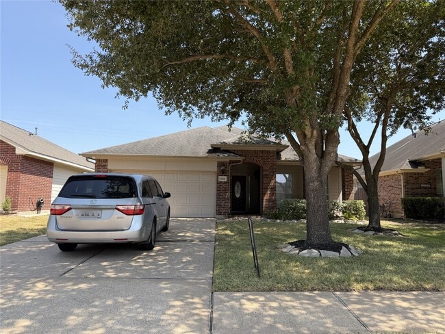 Building Photo - 15226 Olmstead Park Dr