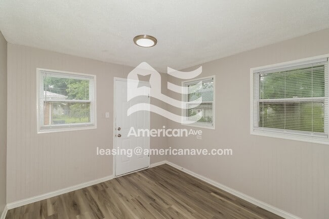 Photo - 521 Dale Ave