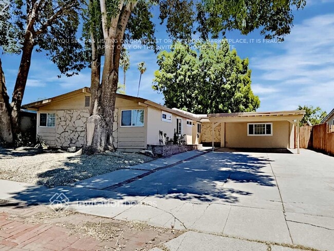 Building Photo - 6452 Geyser Ave Rental