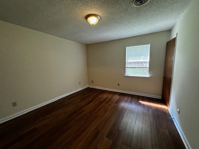 Photo - 2 Bedrooms 2 Bath duplex