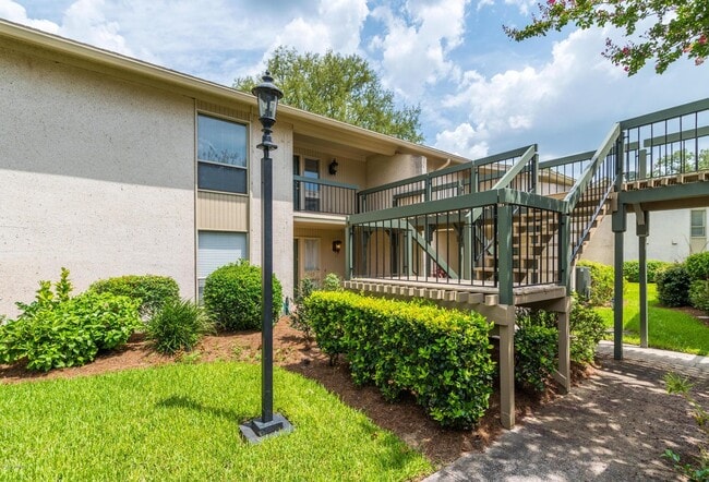 Photo - 10154 Leisure Ln N Unidad 22