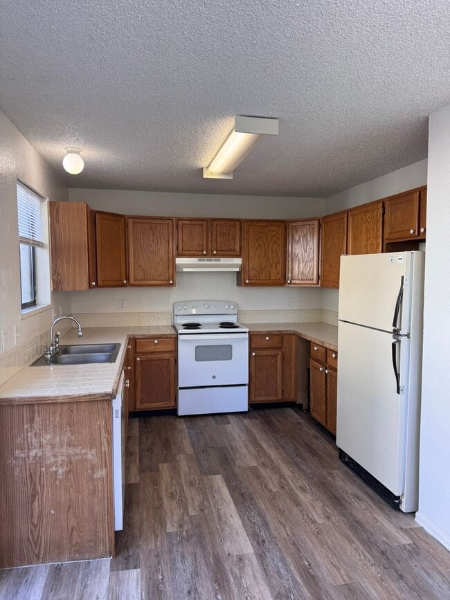 Photo - Cute 2 Story, 3Bed, 1.5Bath Townhouse in G...