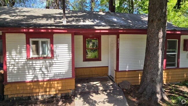 Building Photo - Perry District Cottage Rental