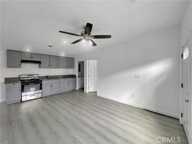 Photo - 10407 S Hoover St Townhome