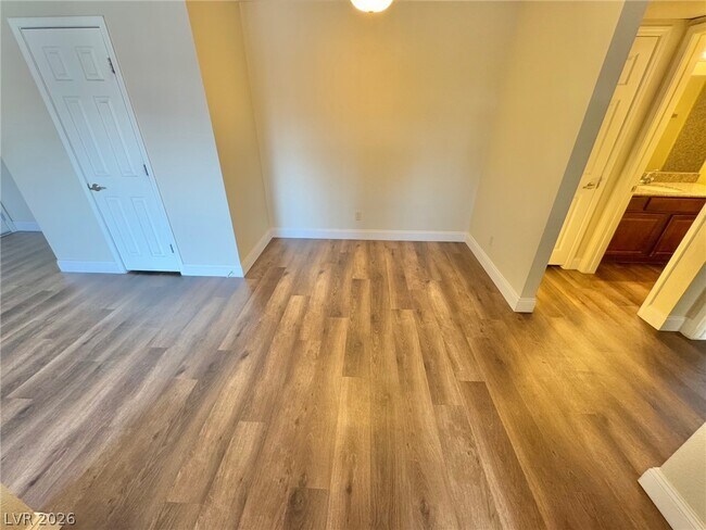 4921 Indian River Dr Unit 124