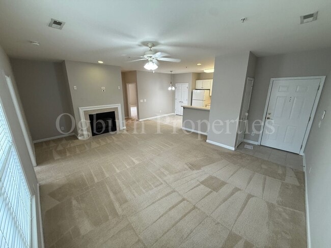 Photo - 6981 Hanesbrook Cir