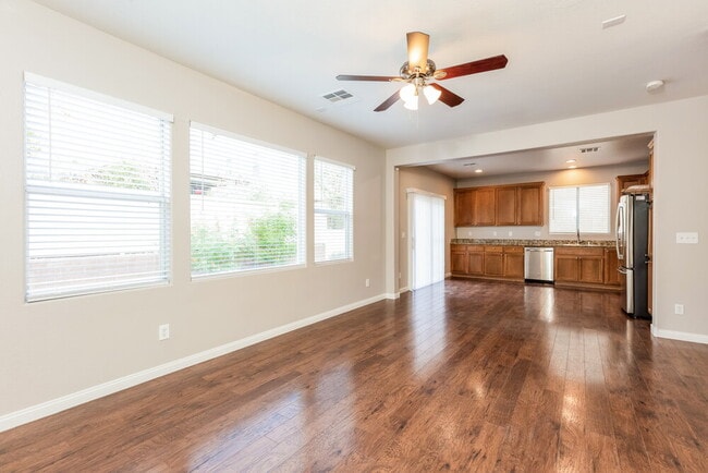 Photo - 8024 Aztec Basin Ave