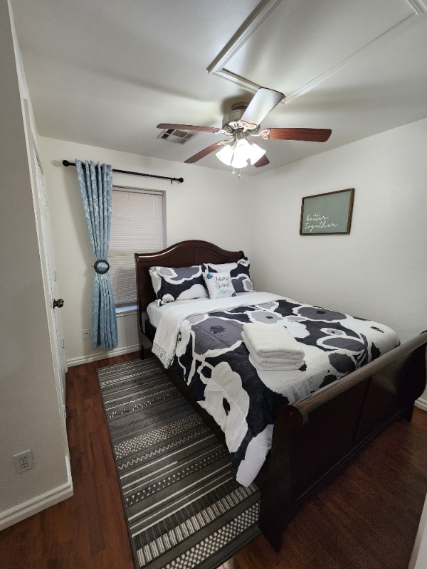 Photo - 313 W Himes St