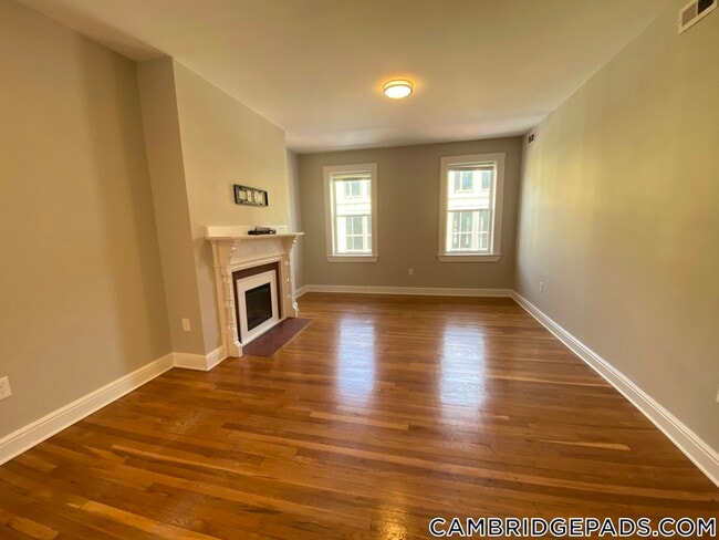 Photo - 20 John F. Kennedy St Unit 8