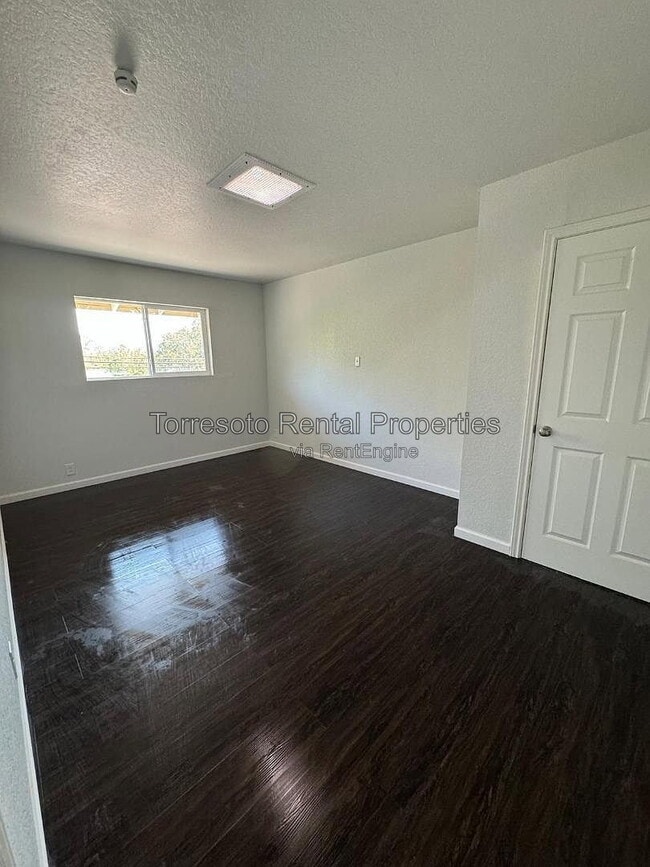 Photo - 152 Shadwell Dr Unit D