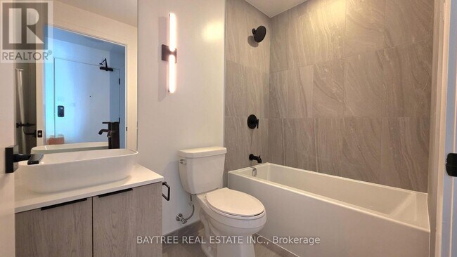 Photo - 1185 Dupont St Unit 723