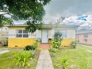 Building Photo - 1490 NW 43rd St Rental