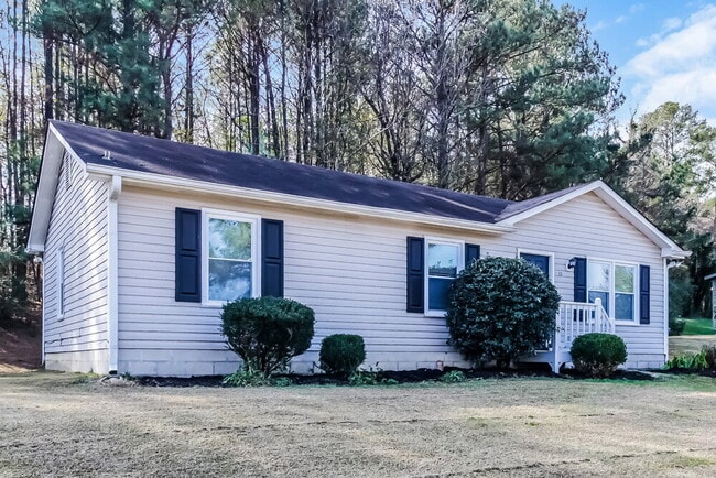 Photo - 13 Habersham Cir NE