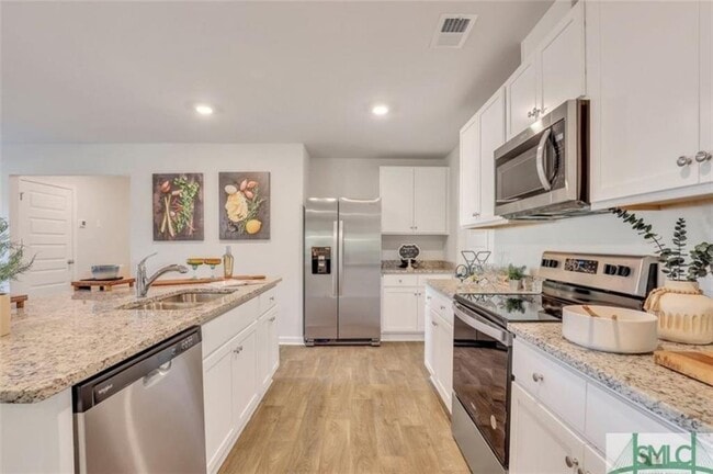 Photo - 477 Coconut Dr