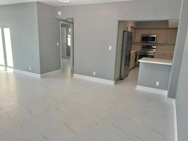 Photo - 3801 S Ocean Dr Unidad 14p