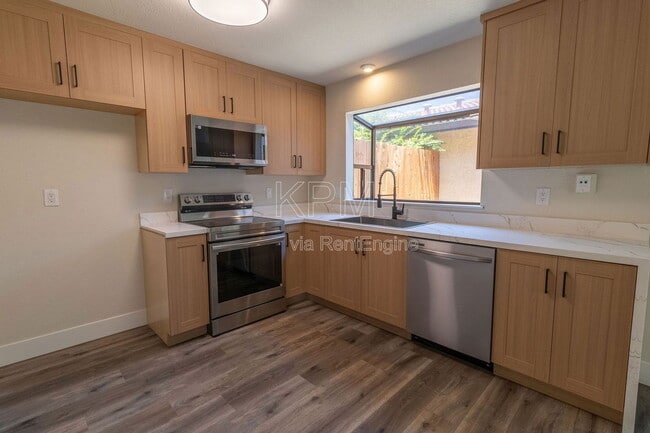 Photo - 8720 Fox Creek Dr