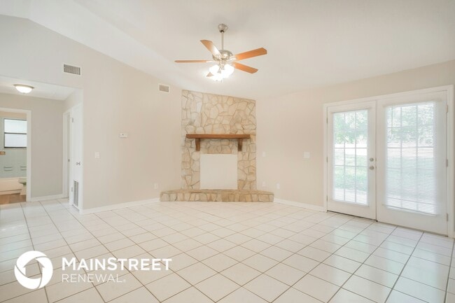 Photo - 1329 Truman Dr