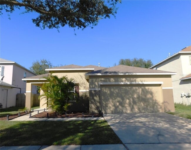 Building Photo - 6624 Waterton Dr