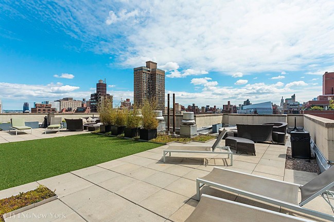 Building Photo - LEXINGTON AVE. Unit 8D