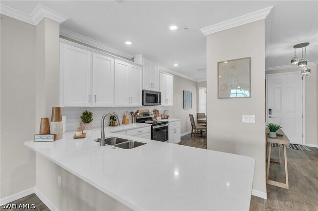 Building Photo - 11771 Venetian Lagoon Dr Unit 103
