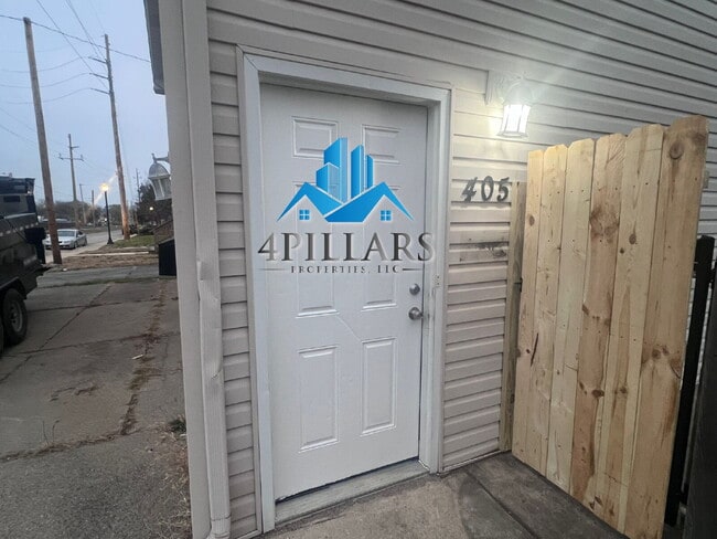 Photo - 403 Kenwood St