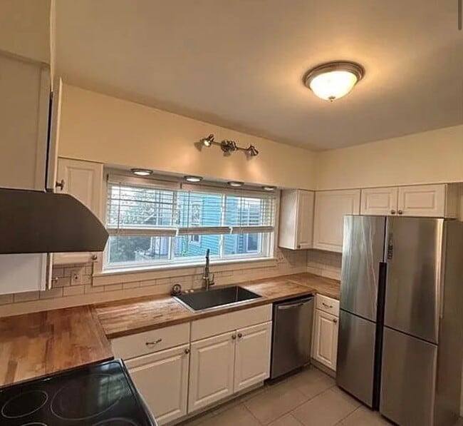 352 Auburn Ave Unidad 1