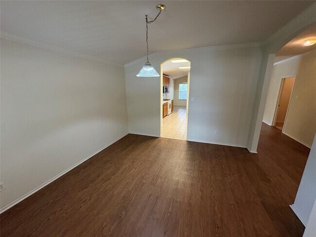 Photo - 2100 Mir Woods Dr