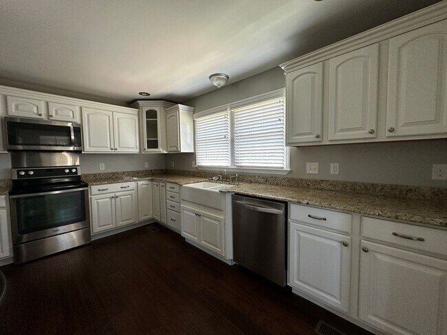 Photo - Cozy 1 bed/bonus space - East Morristown,TN