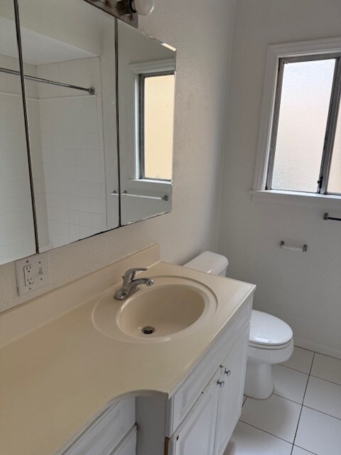 Photo - 5742 Campo Walk Unit 5742