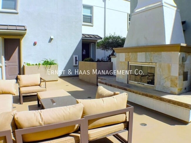 Photo - 16674 Bellflower Blvd