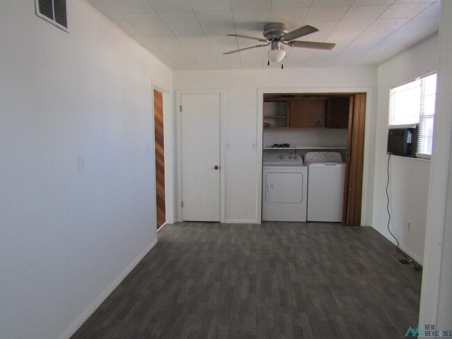 Photo - 3710 W Grand Ave