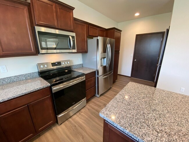 Photo - Newer, Spacious 5 Bedroom 3 Bed House!