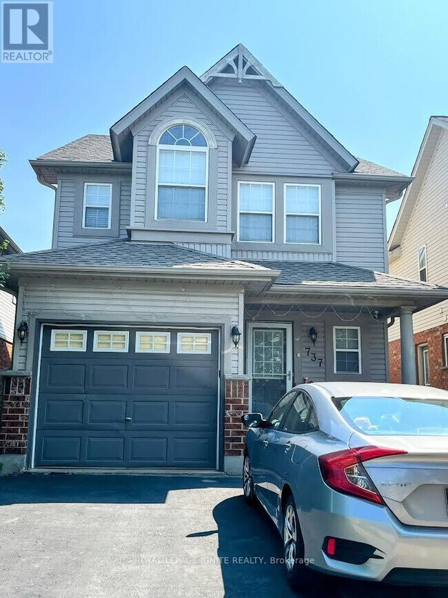 Photo - 737 Grand Banks Dr