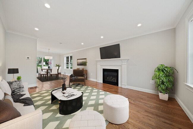 Photo - 15 Lakeview Ave