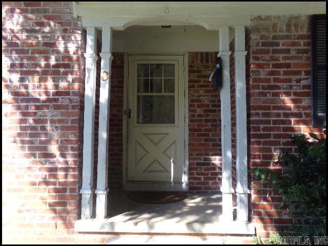Photo - 8 Utica Ln