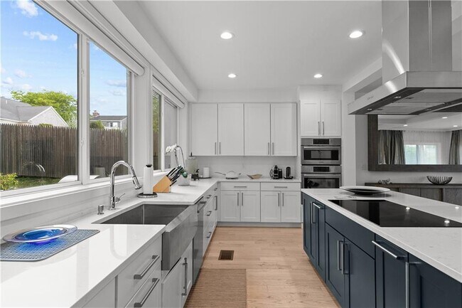 Photo - 27 Weatherly Ave