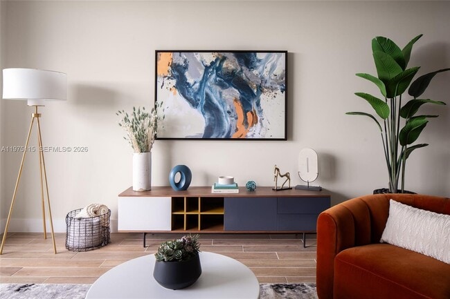 Building Photo - 5225 NW 85th Ave Unit 2-1913