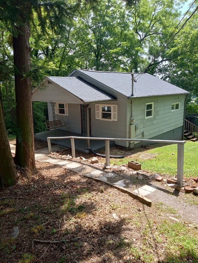 Building Photo - 4126 Apex Dr Rental