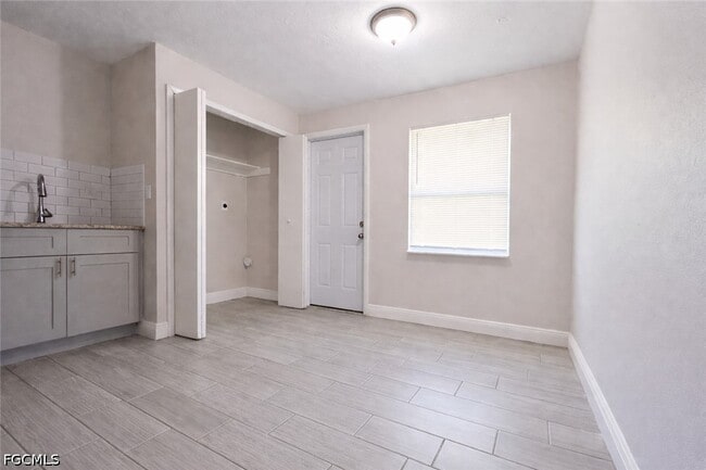 Photo - 5451 Eleventh Ave