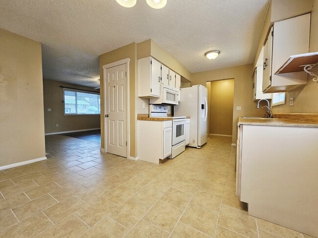 Photo - 4125 E Lance